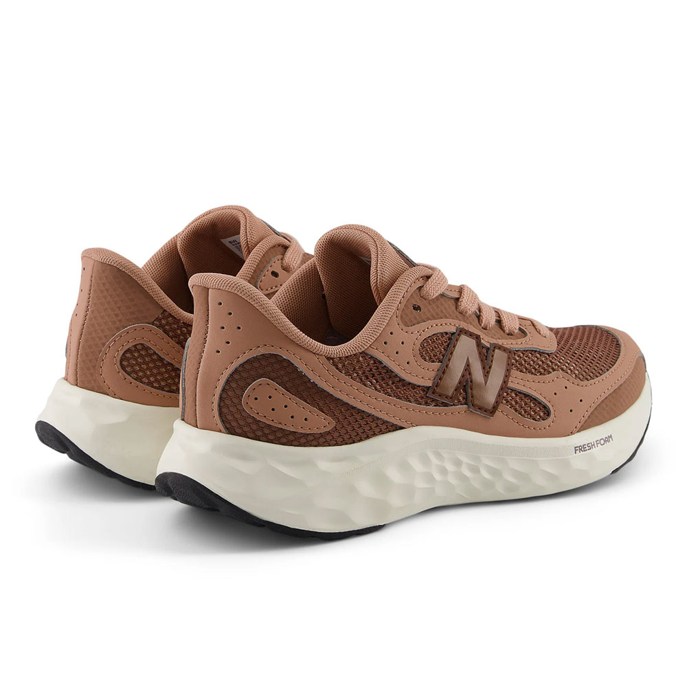 婦人ニューバランススニーカー