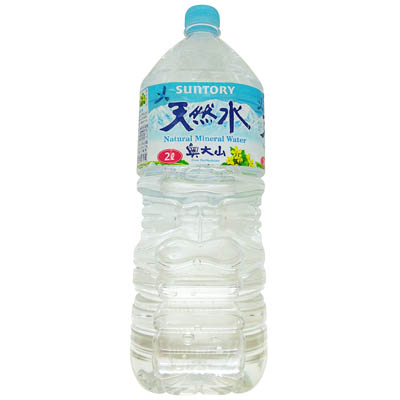 サントリー　天然水　2L
