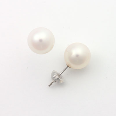 プラチナパールピアス