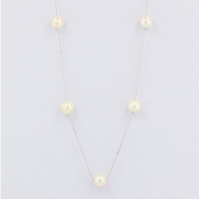 PT850　本真珠ステーションネックレス